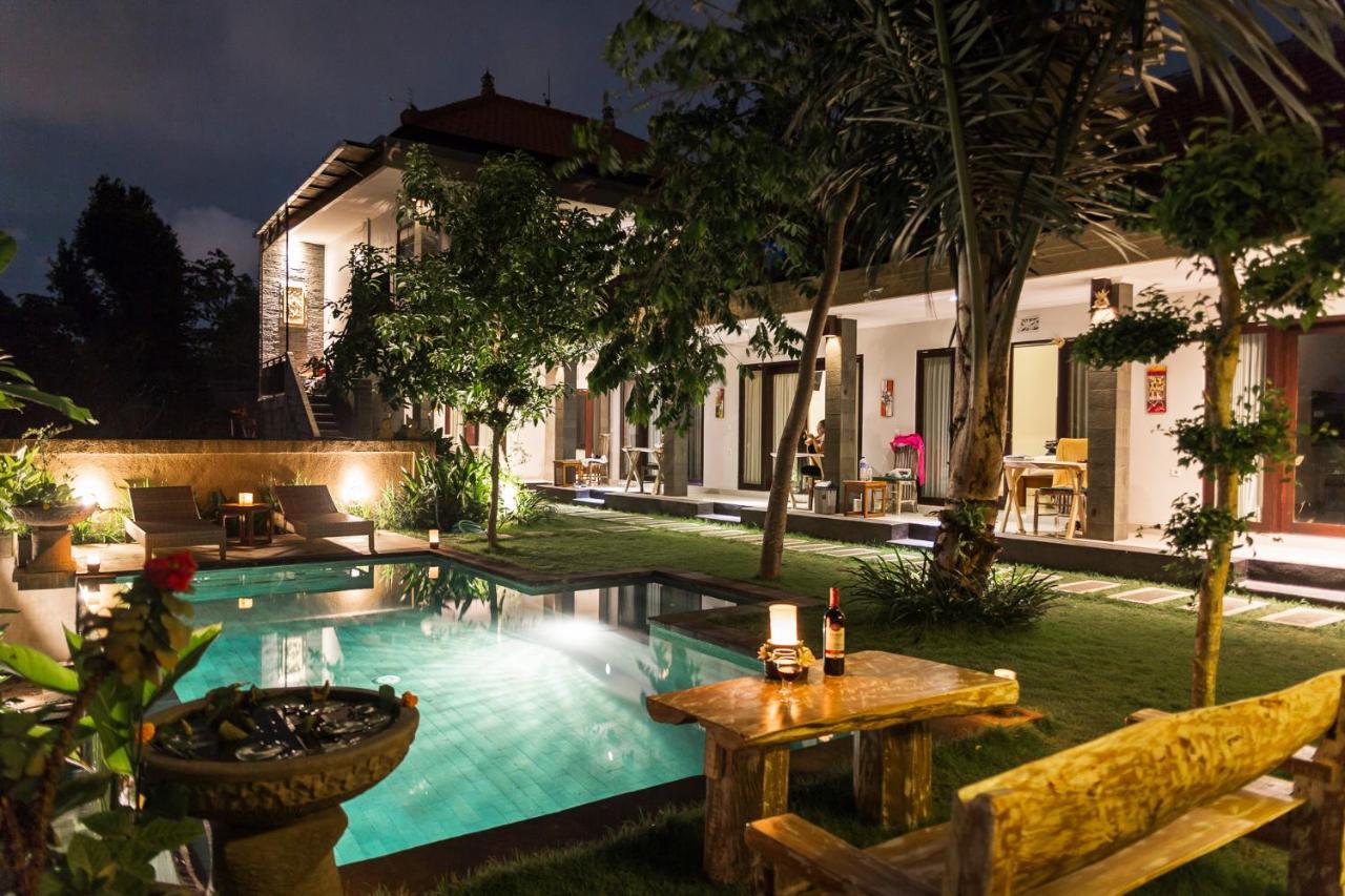 Umah Tikari Guesthouse Canggu Exterior foto